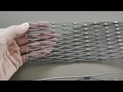 녹슬지 않는 스틸 로프 메쉬는 안전하고 아름다운 건축학 케이블 메쉬입니다