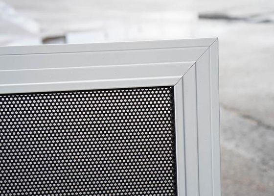 2mm 천공 알루미늄 보안 스크린 40% 개방 면적 750-1200mm 폭