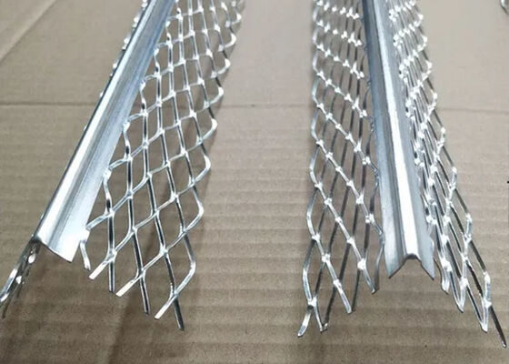 침실, 주방, 처마 및 천장의 코너 보호용 코너 비드