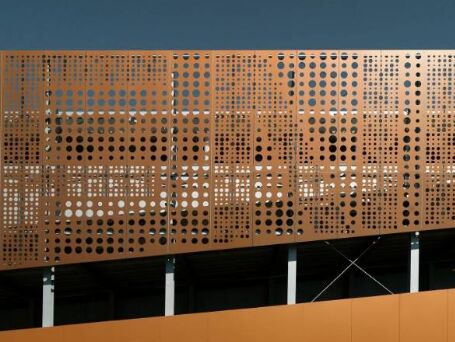 알루미늄 타공 금속 와이어 메쉬 - 환기 스크리닝 및 보호 장벽에 이상적인 가볍고 강한 소재